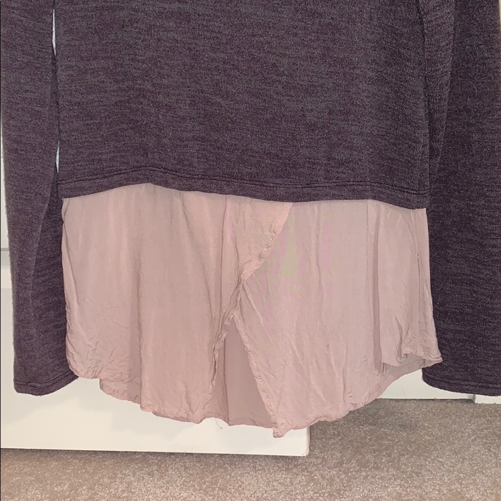 Sweater/top - Picture 3 of 3